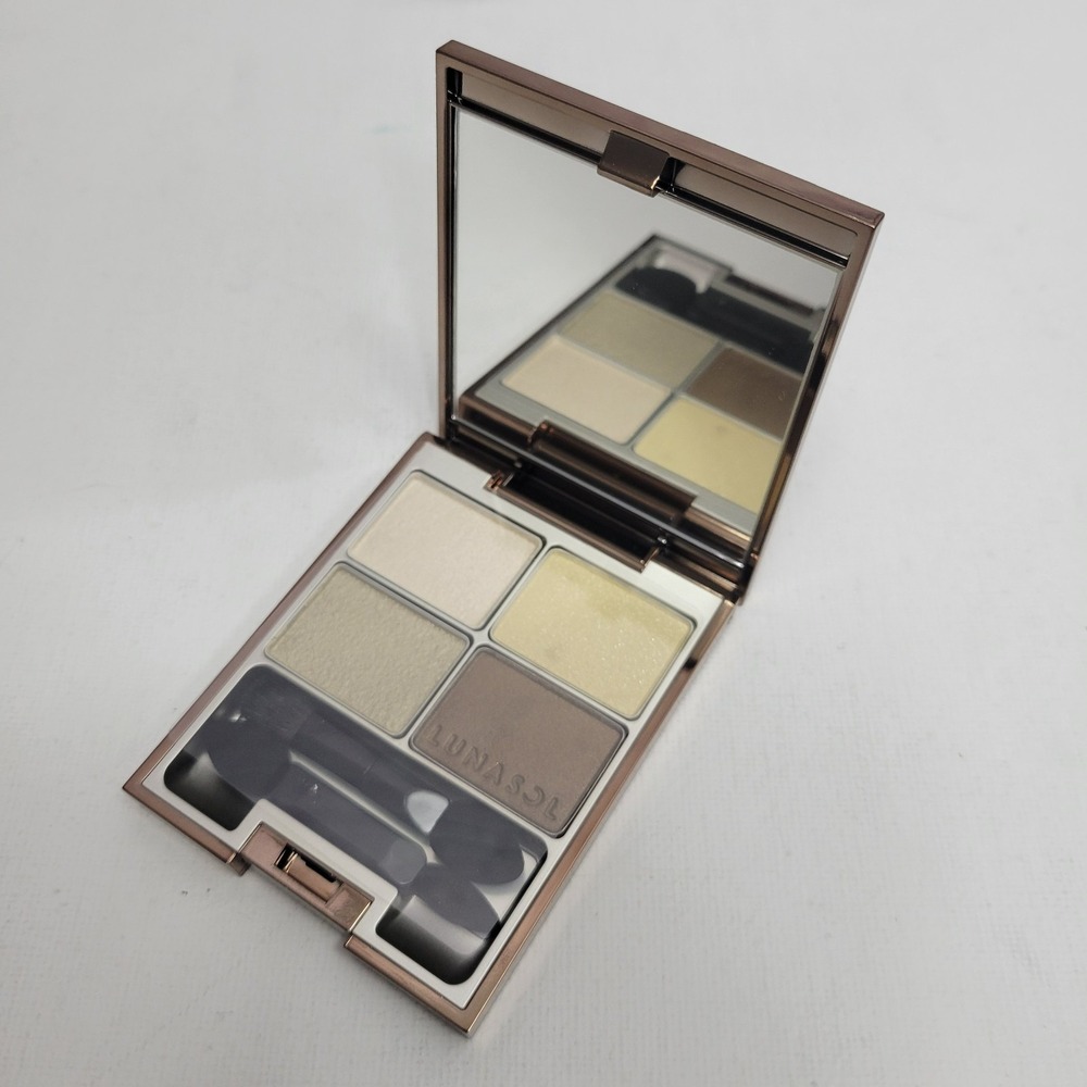New No Box Lunasol Sand Natural Eyeshadow 02‎ Clear Sand 4g Quad Palette Matte